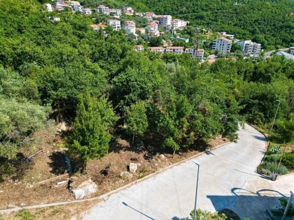 Plac 563 m² – Sveti Stefan, Budva — fotografija 3