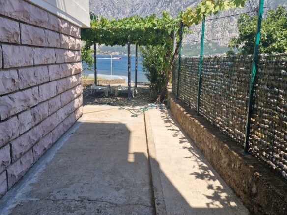 Dvosoban stan 85 m² – Prčanj, Kotor — fotografija 4