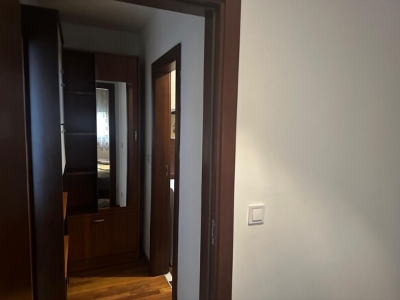 Jednosoban stan u centru Budve, izdavanje — fotografija 5