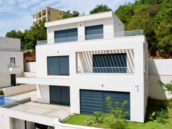 Kuća 184 m² – Komoševina, Budva — fotografija 15