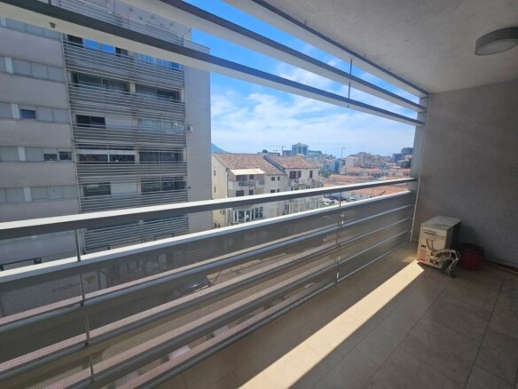 Jednosoban stan 76 m² – Rozino, Budva — fotografija 7