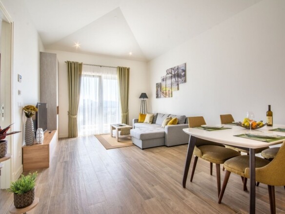 Dvosoban stan 98 m² – Tivat — fotografija 8