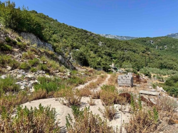 Urbanizovan plac sa pogledom na more, Trebesin, Herceg Novi — fotografija 6