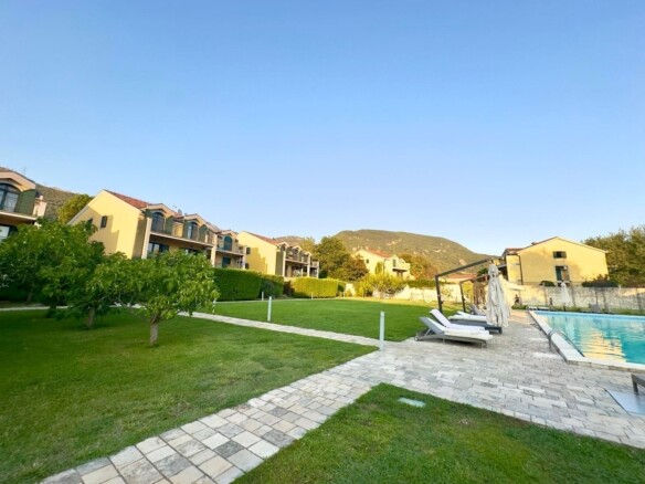 Izdavanje: Kuća 176 m² – Lastva Grbaljska, Budva — fotografija 17