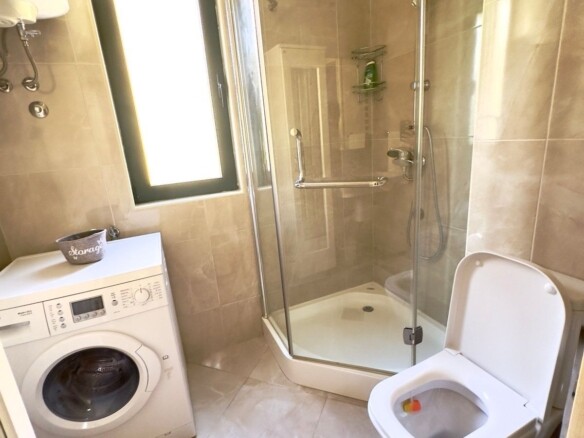 Izdavanje: Kuća 176 m² – Lastva Grbaljska, Budva — fotografija 21