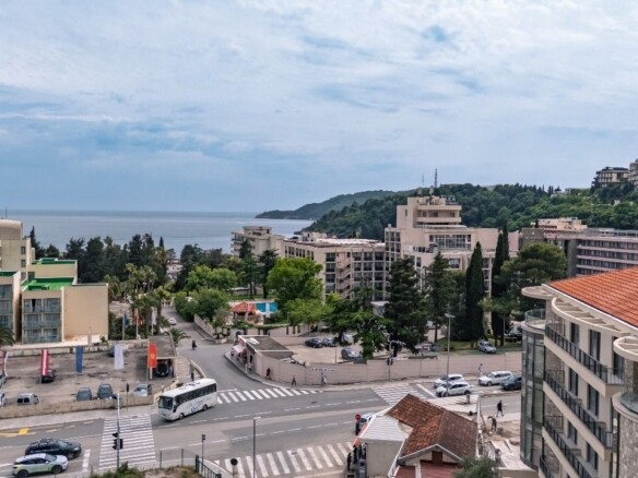 Dvosoban stan 78 m² – Bečići, Budva — fotografija 4