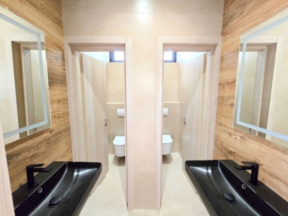 Poslovni prostor 440 m² – Budva — fotografija 6