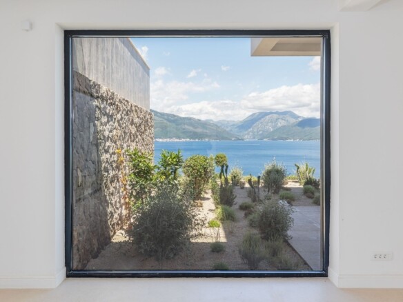Kuća 328 m² – Krašići, Tivat — fotografija 6
