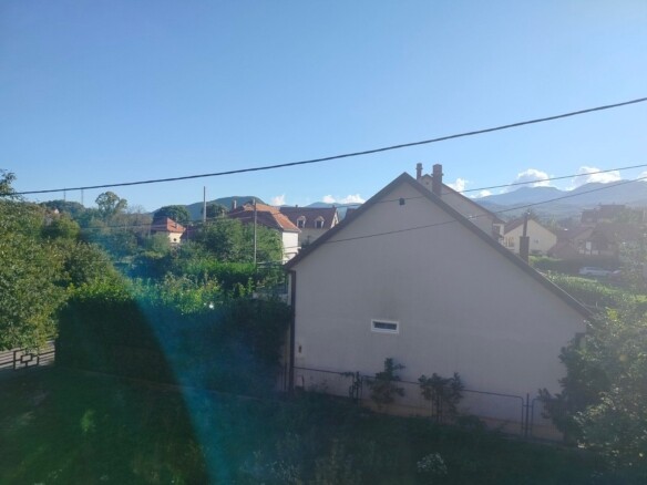 Kuća sa garažom i placem na Cetinju — fotografija 20