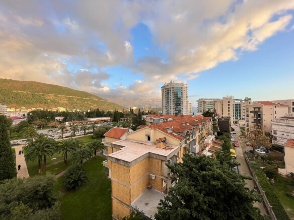 Dvosoban stan 96 m² – Budva — fotografija 3