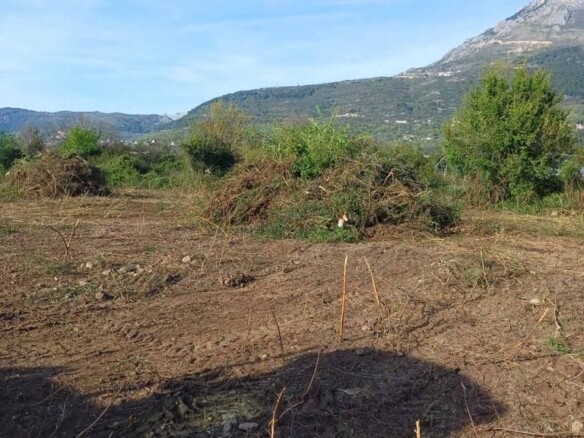 Urbanizovani plac u Radanovićima, Kotor — fotografija 2