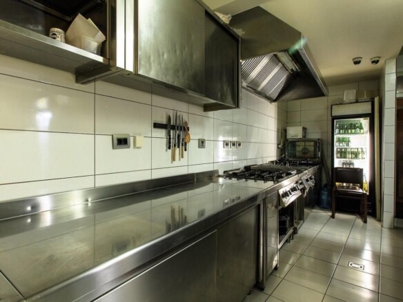 Poslovni prostor 145 m² – Budva — fotografija 12