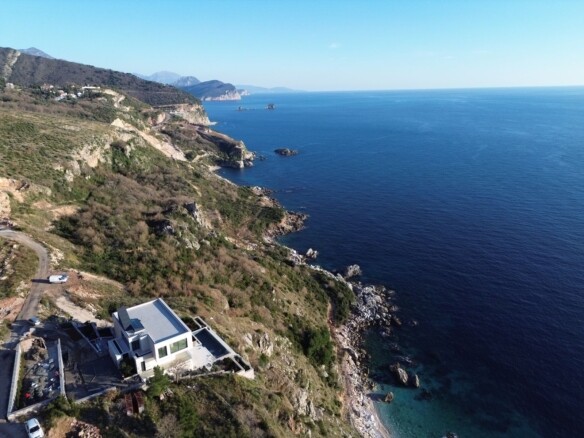 Plac 8.000 m² – Reževići, Budva — fotografija 2