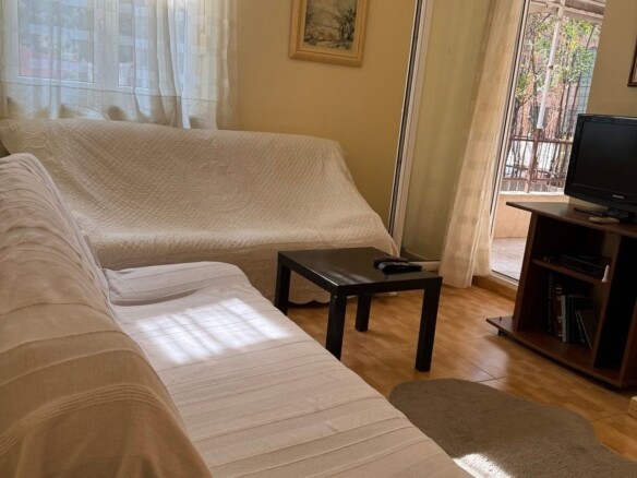 Dvosoban stan za izdavanje u centru Budve — fotografija 2