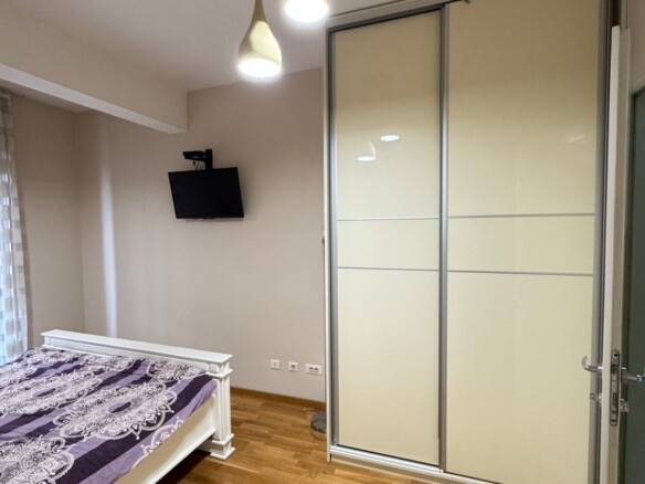 Namješten trosoban stan, Preko Morače, Podgorica — fotografija 4