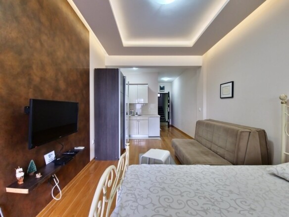 Izdavanje: Garsonjera 30 m² – Budva — fotografija 3