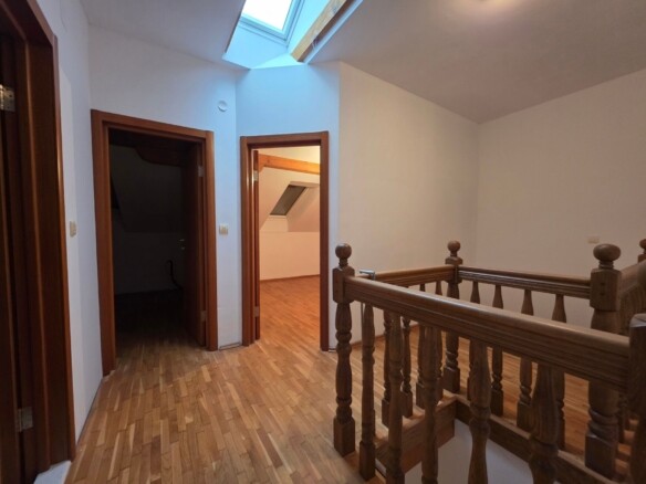 Trosoban stan 96 m² – Rozino, Budva — fotografija 2