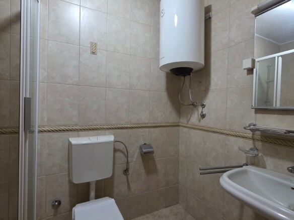 Trosoban stan 96 m² – Rozino, Budva — fotografija 14