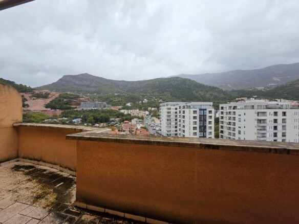 Trosoban stan 96 m² – Rozino, Budva — fotografija 19