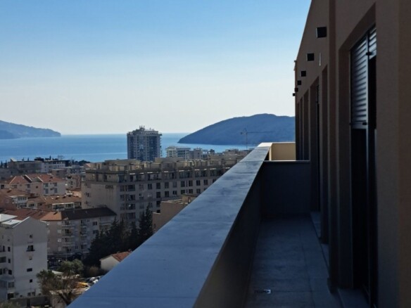 Trosoban stan 146 m² – Dubovica, Budva — fotografija 2