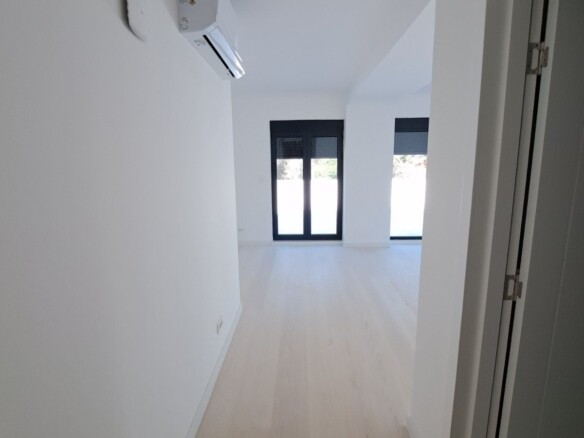 Trosoban stan 146 m² – Dubovica, Budva — fotografija 21