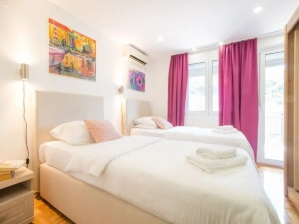 Kuća 240 m² – Stoliv, Kotor — fotografija 11