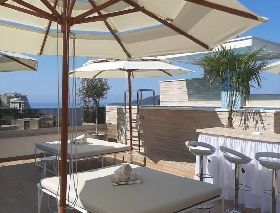 Dvosoban stan 64 m² – Rafailovići, Budva — fotografija 2