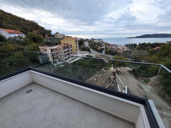 Dvosoban stan 114 m² – Kamenovo, Budva — fotografija 2