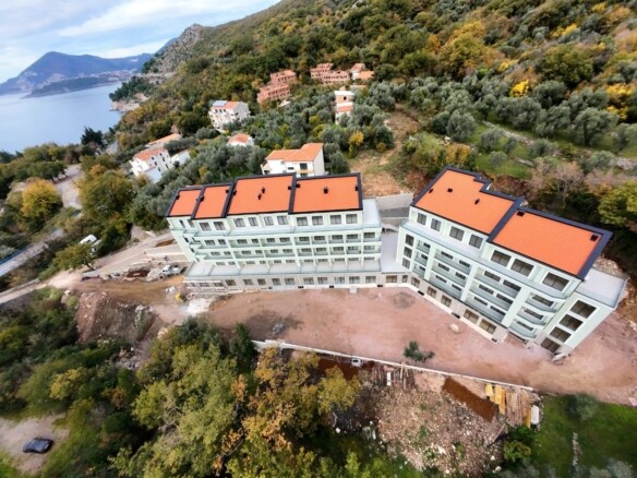 Dvosoban stan Kamenovo novogradnja garaza