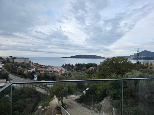 Dvosoban stan 114 m² – Kamenovo, Budva — fotografija 14