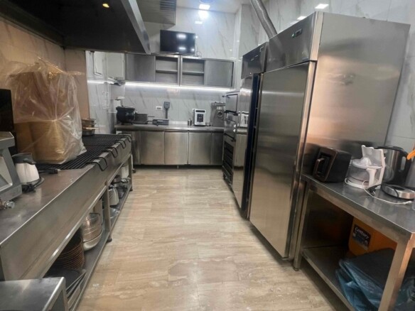 Poslovni prostor 90 m² – Rozino, Budva — fotografija 8