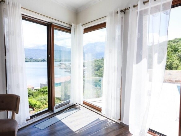 Kuća 600 m² – Mažina, Tivat — fotografija 14