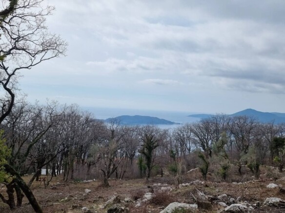 Urbanizovan plac sa pogledom na more, Kuljače, Budva — fotografija 20