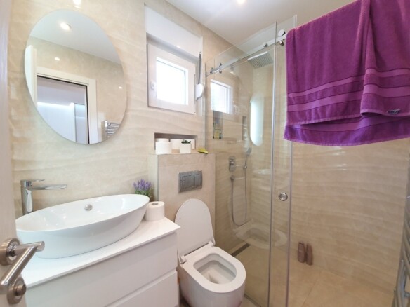 Dvosoban stan 67 m² – Budva — fotografija 17