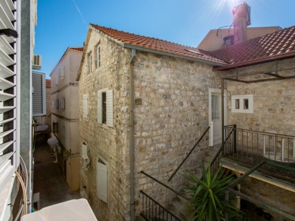 Jednosoban stan 48 m² – Stari Grad Budva, Budva — fotografija 7