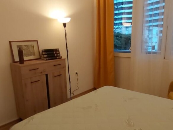 Dvosoban stan u Mediteranskoj ulici, Budva — fotografija 19