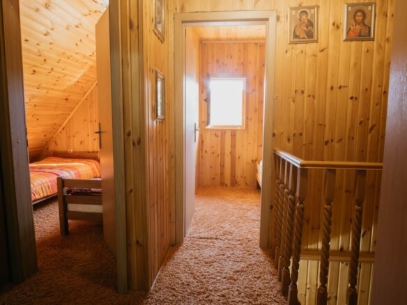 Vikendica na placu od 650 m², Žabljak — fotografija 8
