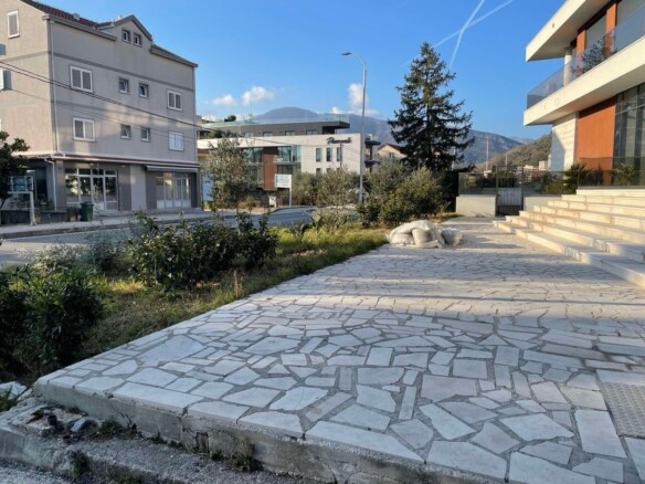 Poslovni prostor u novogradnji, Donja Lastva, Tivat — fotografija 8