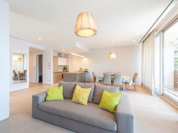 Dvosoban stan 156 m² – Budva — fotografija 4