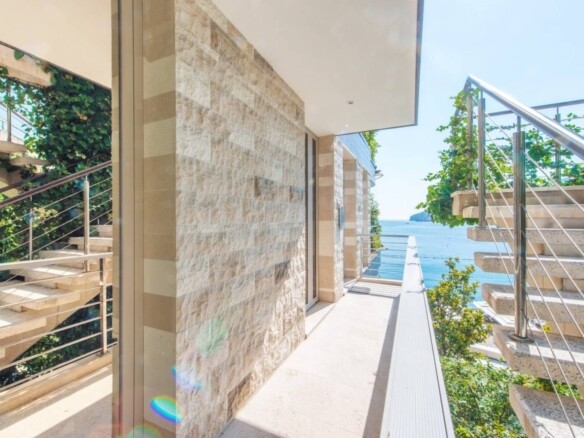 Dvosoban stan 156 m² – Budva — fotografija 8