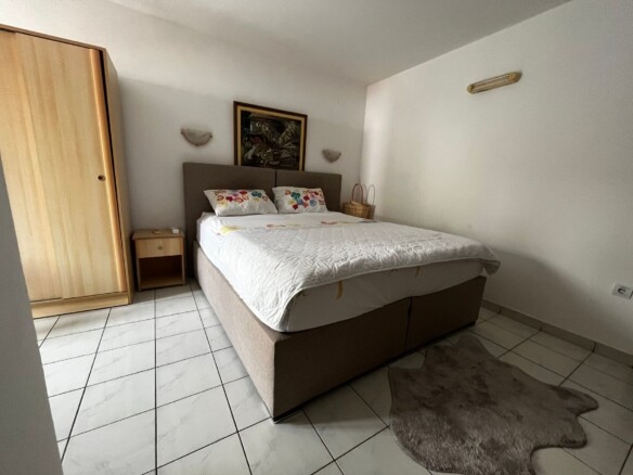 Namještena garsonjera u Rafailovićima, Budva — fotografija 17