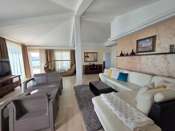 Poslovni prostor 1.200 m² – Sveti Stefan, Budva — fotografija 5