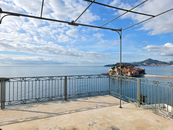 Poslovni prostor 1.200 m² – Sveti Stefan, Budva — fotografija 11