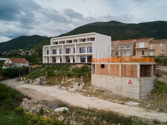Jednosoban stan 84 m² – Tivat — fotografija 5