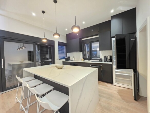 Kuća 380 m² – Krimovica, Tivat — fotografija 13