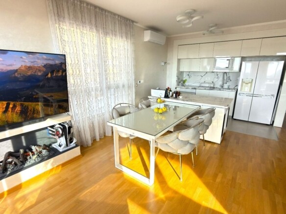 Trosoban stan 184 m² – Bečići, Budva — fotografija 4