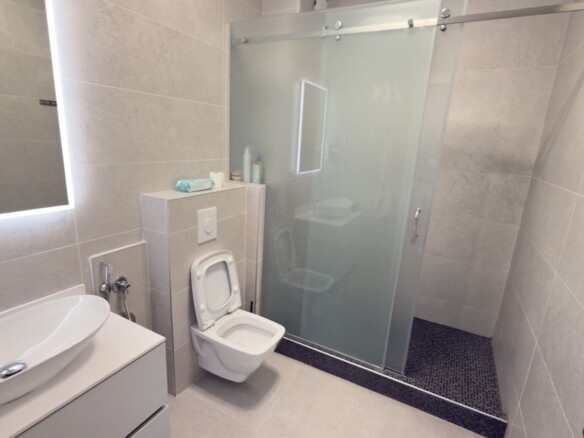Trosoban stan 184 m² – Bečići, Budva — fotografija 8