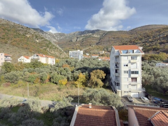 Trosoban stan 184 m² – Bečići, Budva — fotografija 21