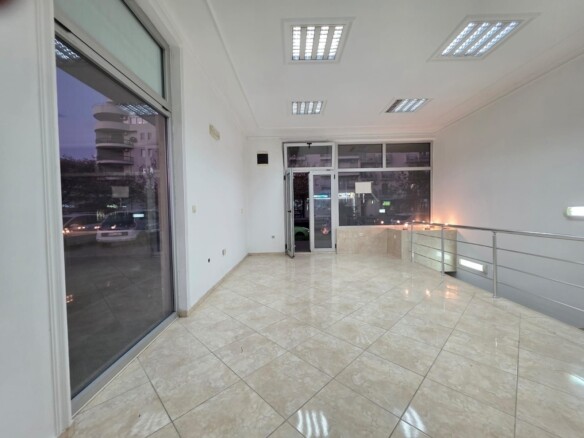 Poslovni prostor 82 m² – Stari aerodrom, Podgorica — fotografija 10