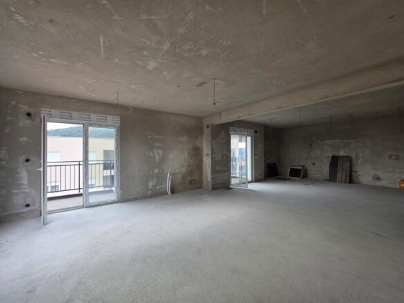 Trosoban stan 165 m² – Podkošljun, Budva — fotografija 16